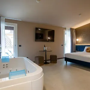 https://bocca-di-leone-luxury-suite.it-romehotels.com